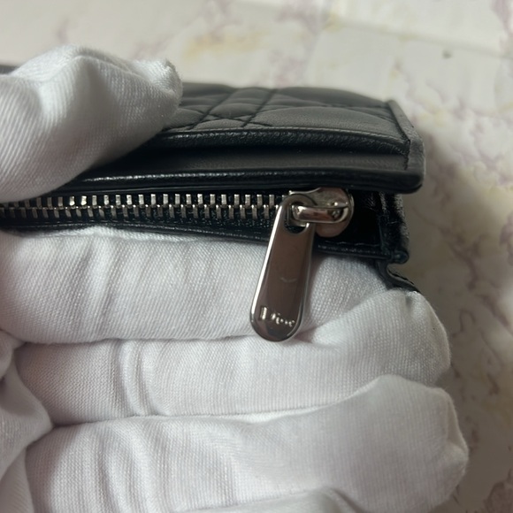 CHRISTIAN DIOR BLACK LAMBSKIN CANNAGE LADY DIOR RENDEZOUS WALLET ON CHAIN - Picture 17 of 17